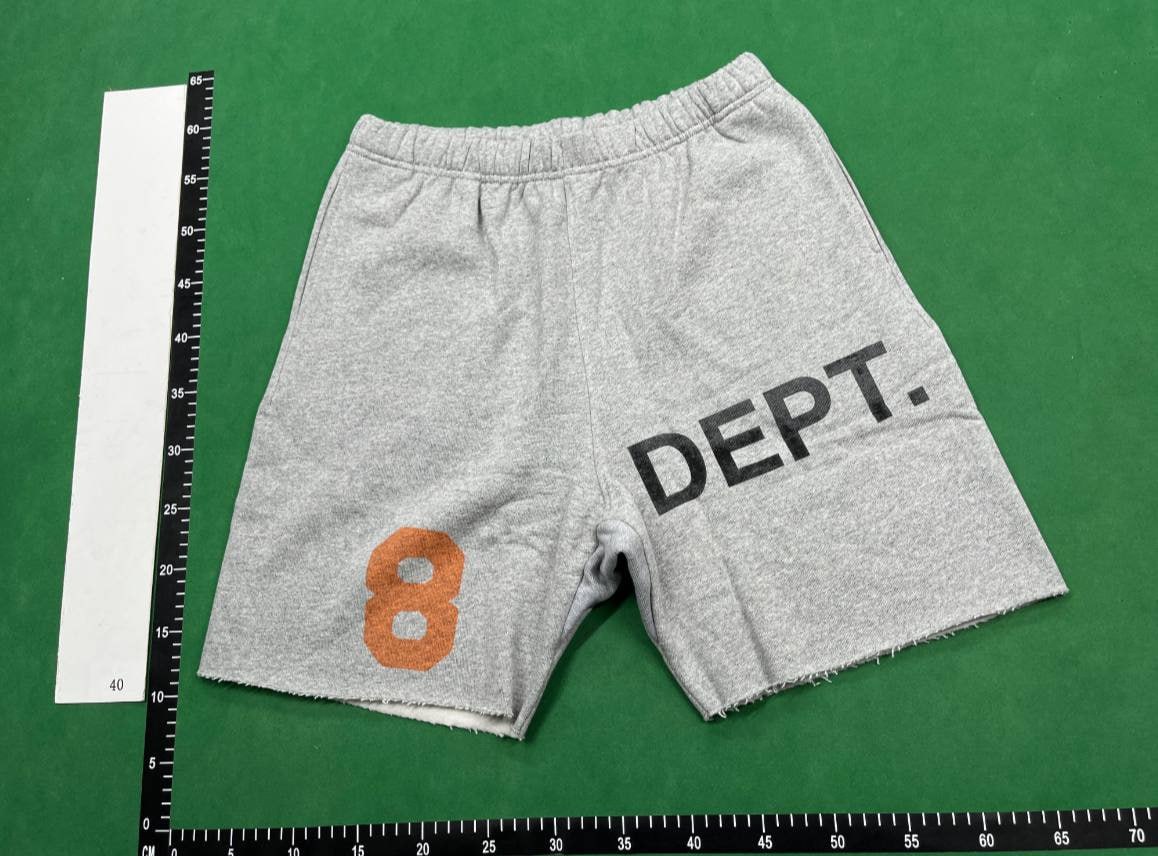 GALLERY DEPT Shorts -6