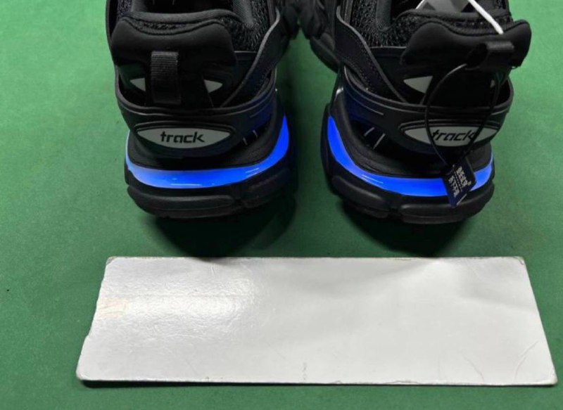 OK Batch Balenciaga Track -2