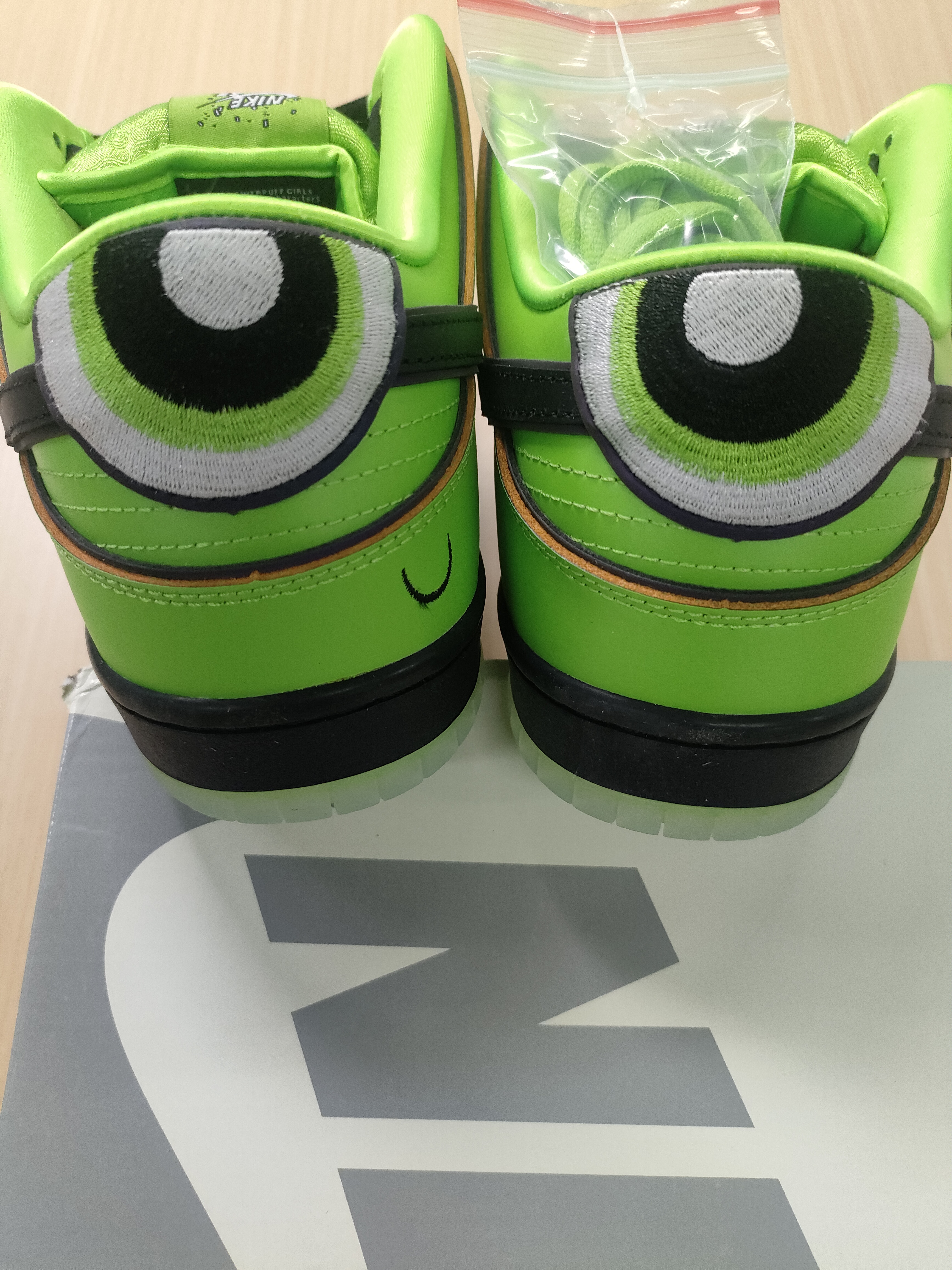 BF  Batch   Nike Kids Powerpuff Girls SB Dunk Low Blossom -4