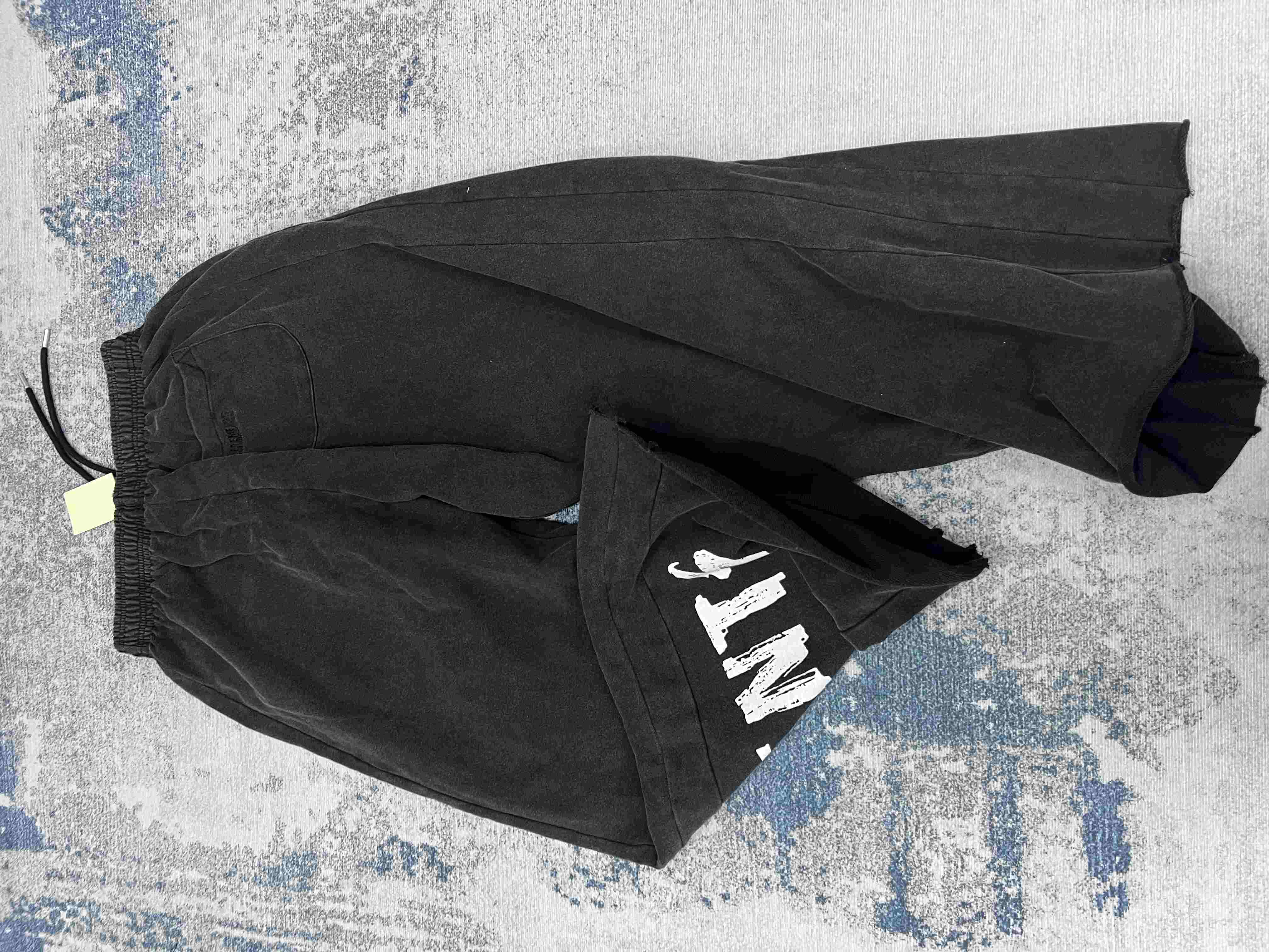 9 (2)_compressed.jpg